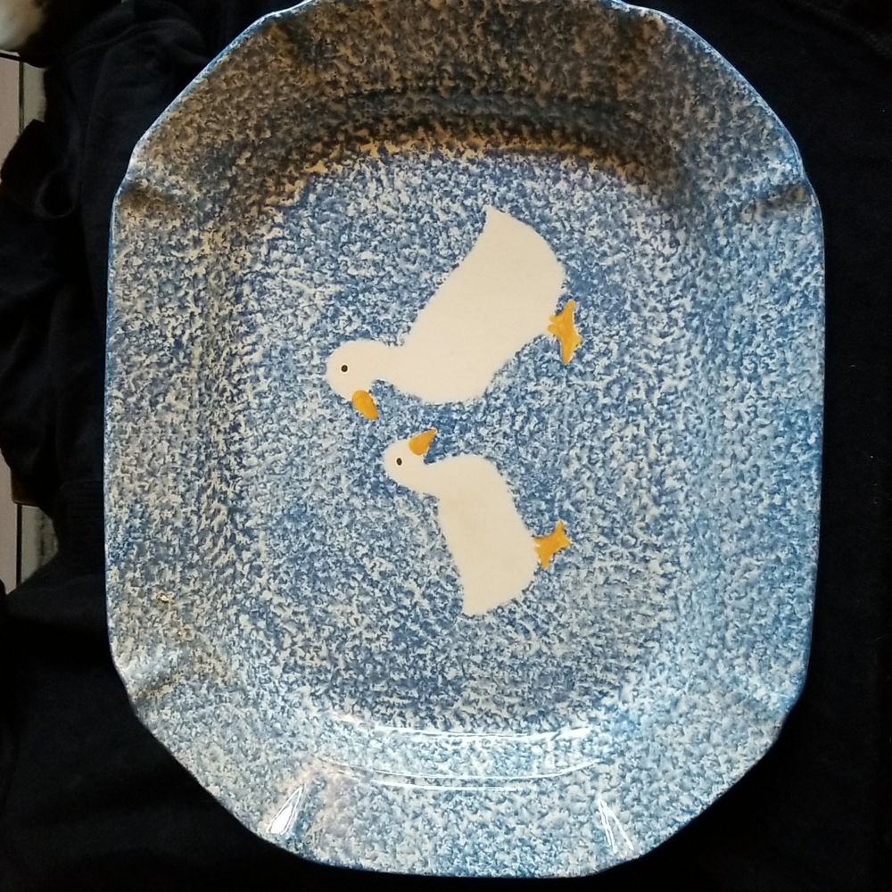 Charming kitchen platter with ducks